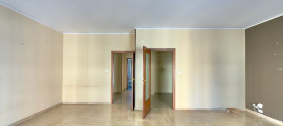 4 bedrooms Apartment in Palermo, Italy No. 336267 5