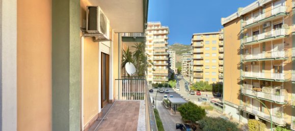 4 bedrooms Apartment in Palermo, Italy No. 336267 6