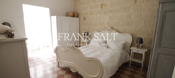 2 bedrooms Townhouse in Senglea, Malta No. 9346 24
