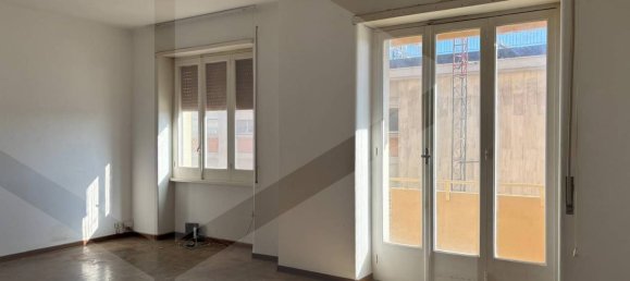 Apartamento T4 em Bari, Italy N.º 21975 7