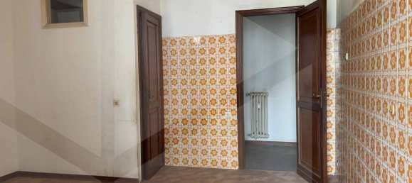 Apartamento T4 em Bari, Italy N.º 21975 13