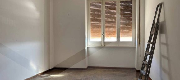 Apartamento T4 em Bari, Italy N.º 21975 16