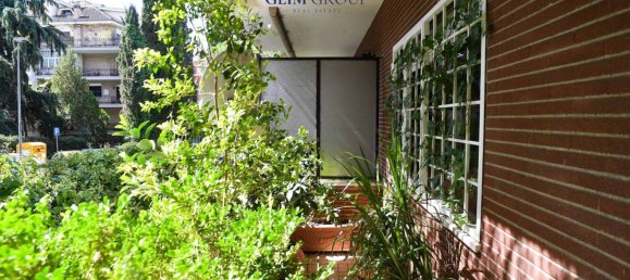 2 bedrooms Apartment in Rome, Italy No. 379904 15