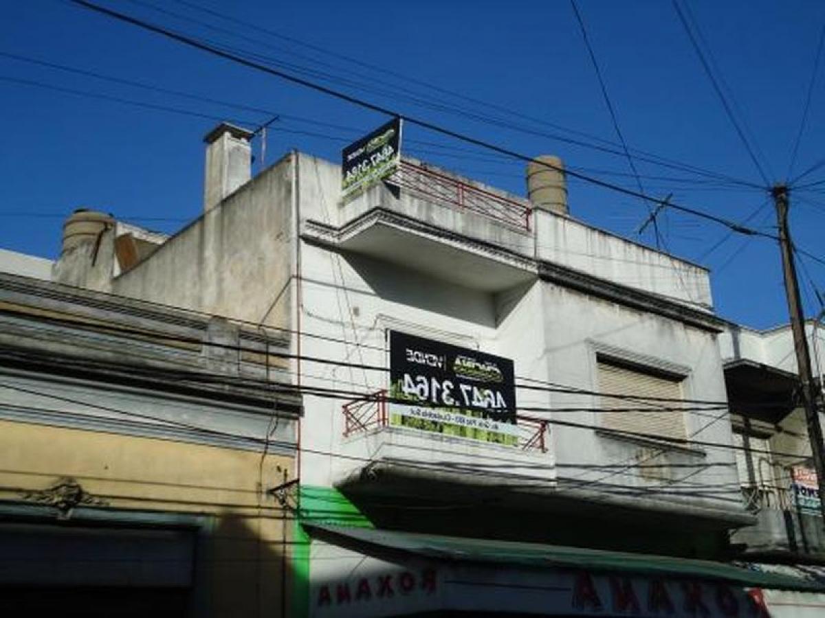 2 bedrooms Apartment in Tres de Febrero, Argentina No. 10072