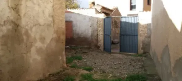  Land in Segovia, Spain No. 27210 27