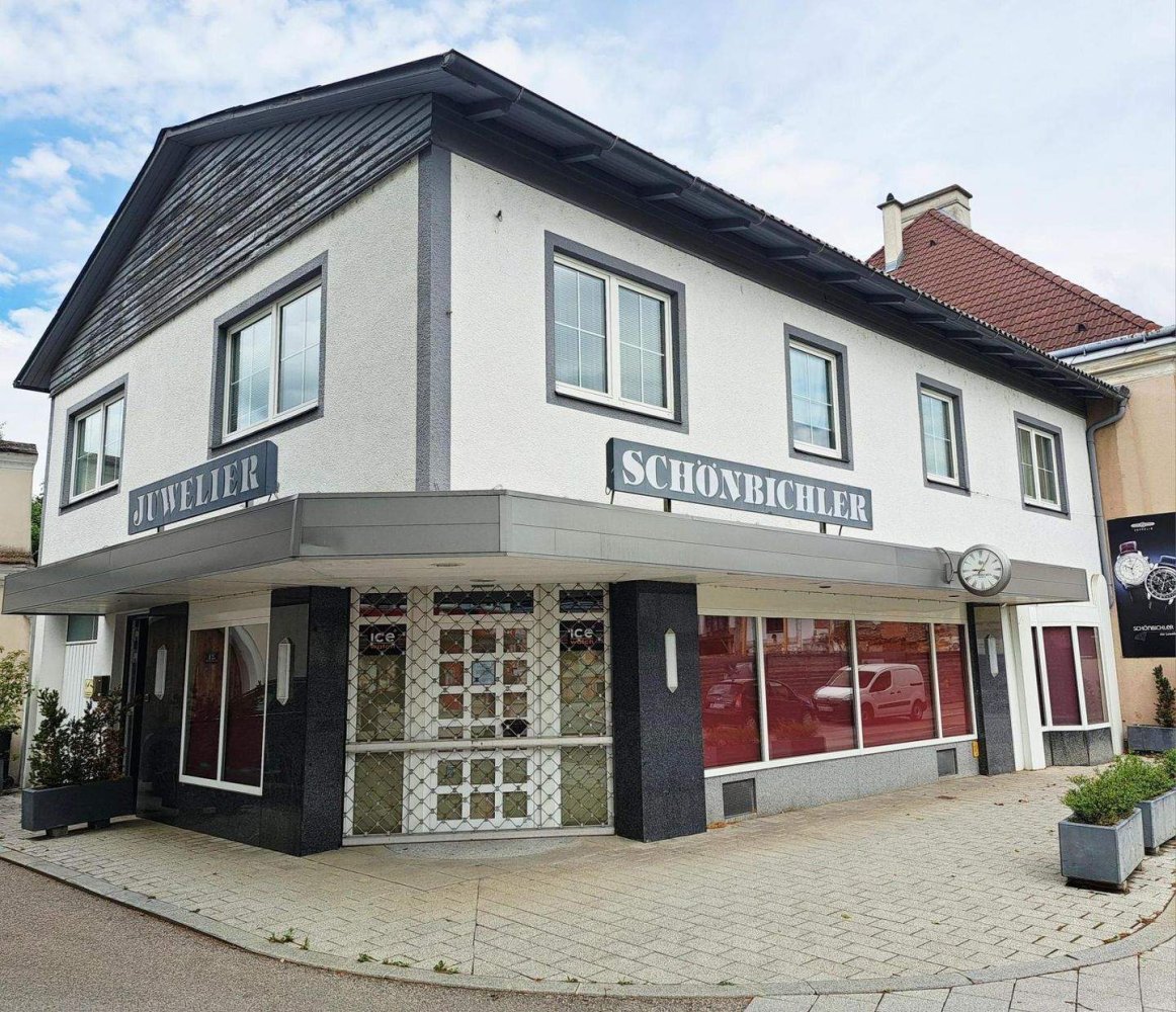 Дом с 9 комнатами в Герцогенбург, Австрия № 129603