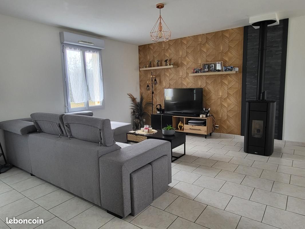 3 bedrooms House in Orne, France No. 353757