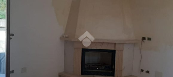 Villa de 4 dormitorios en Bonea, Italy No. 163446 15