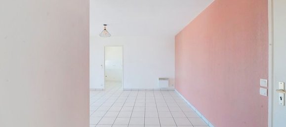 2 bedrooms Apartment in Le Haillan, France No. 276491 4