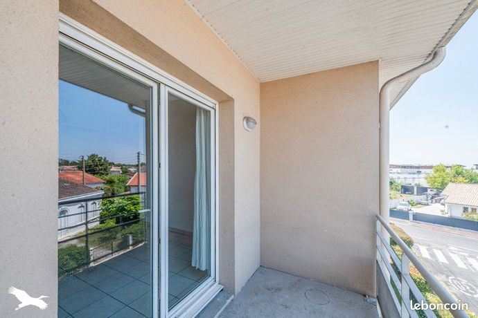 2 bedrooms Apartment in Le Haillan, France No. 276491