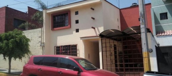 3 bedrooms House in Puebla, Mexico No. 185548 2