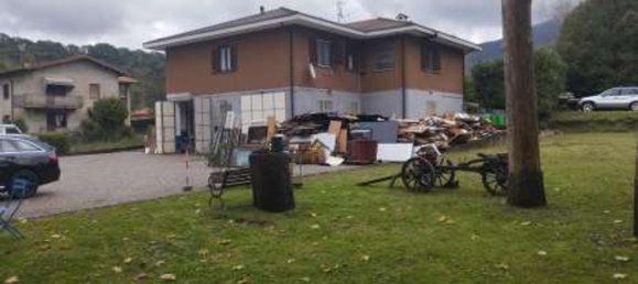 9 rooms Villa in Brinzio, Italy No. 200420 4