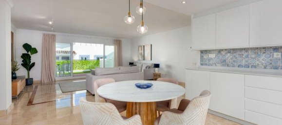 2 Schlafzimmer Wohnung in Estepona, Spain, Nr. 21248 4