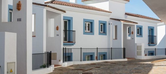 2 Schlafzimmer Wohnung in Estepona, Spain, Nr. 21248 23