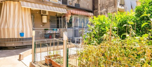 Квартира с 4 спальнями в Рипосто, Италия № 265311 31