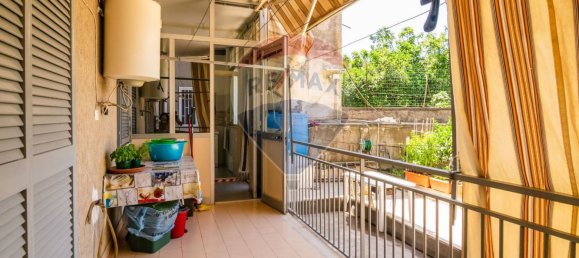 Квартира с 4 спальнями в Рипосто, Италия № 265311 28