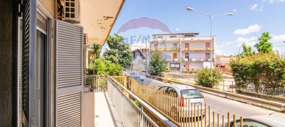 Квартира с 4 спальнями в Рипосто, Италия № 265311 14