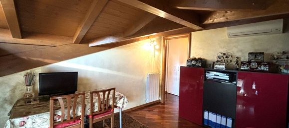 Apartamento de 4 divisões em Gorgonzola, Italy N.º 4643 13