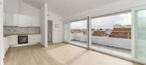 14 bedrooms Building in Costa da Caparica, Portugal No. 156803 17
