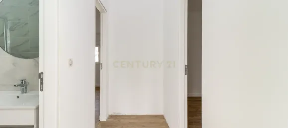 14 bedrooms Building in Costa da Caparica, Portugal No. 156803 16