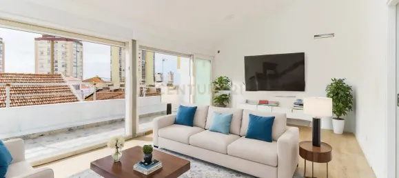 14 bedrooms Building in Costa da Caparica, Portugal No. 156803 5