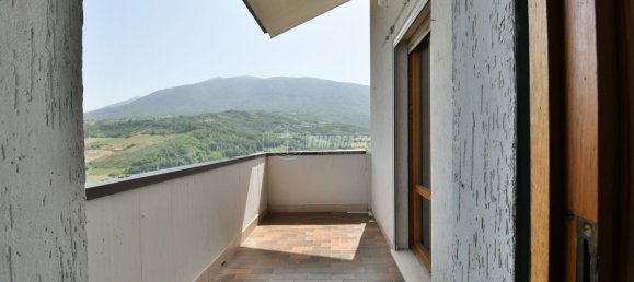 Duplex de 4 divisões em Folignano, Italy N.º 79948 2