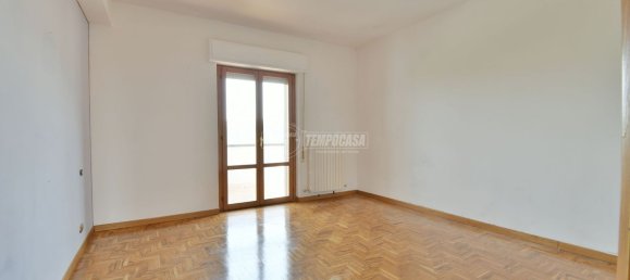 Duplex de 4 divisões em Folignano, Italy N.º 79948 10