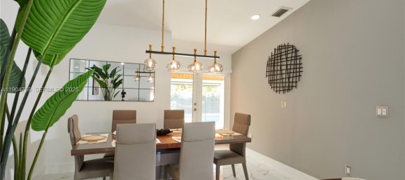 4 غرف نوم فيلا في Miami, USA رقم 614444 10