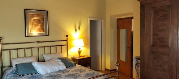 6 Schlafzimmer Doppelhaus in Montespertoli, Italy, Nr. 403644 21