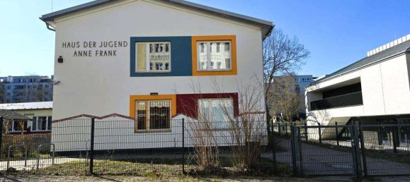 3 rooms Apartment in Wilmersdorf, Germany No. 85020 37