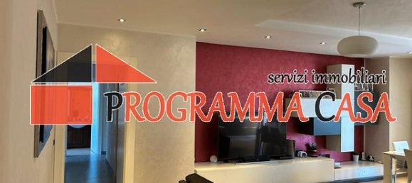 5 rooms Commercial property in Pomezia, Italy No. 255651 2