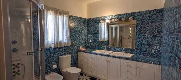 4 bedrooms Villa in Germasogeia, Cyprus No. 18740 15