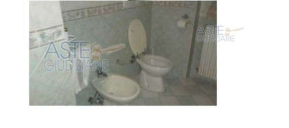 Apartamento de 6 habitaciónes en Bella, Italy No. 94051 10