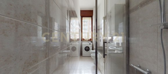 2 rooms Apartment in Milan, Italy No. 246220 16