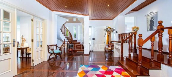 6 bedrooms House in Sesimbra, Portugal No. 104724 19