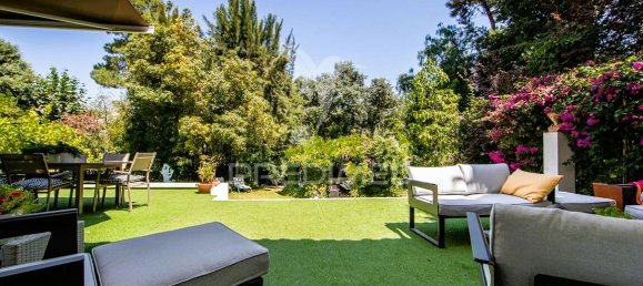 6 bedrooms House in Sesimbra, Portugal No. 104724 3