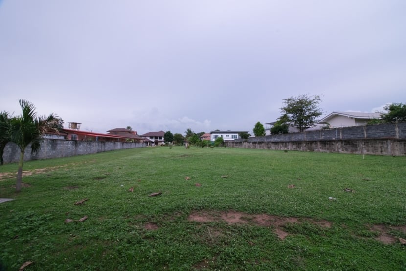 Imóvel comercial em Chon Buri, Thailand N.º 4143