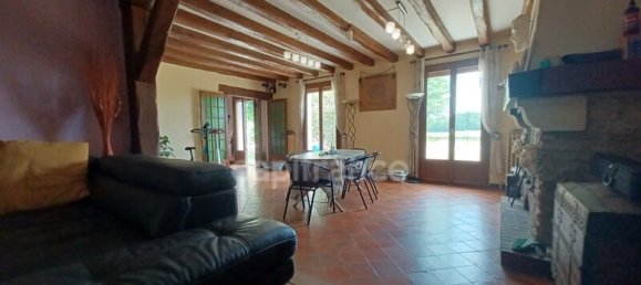 4 bedrooms House in Chuelles, France No. 220363 9