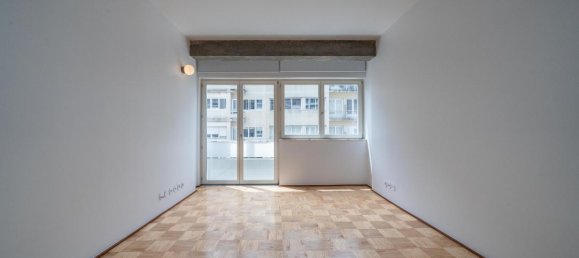 Studio in the Condo in Porto, Portugal No. 6609 3