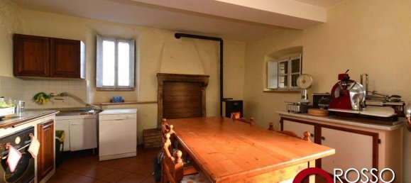 12 bedrooms House in Pozzolengo, Italy No. 172036 4