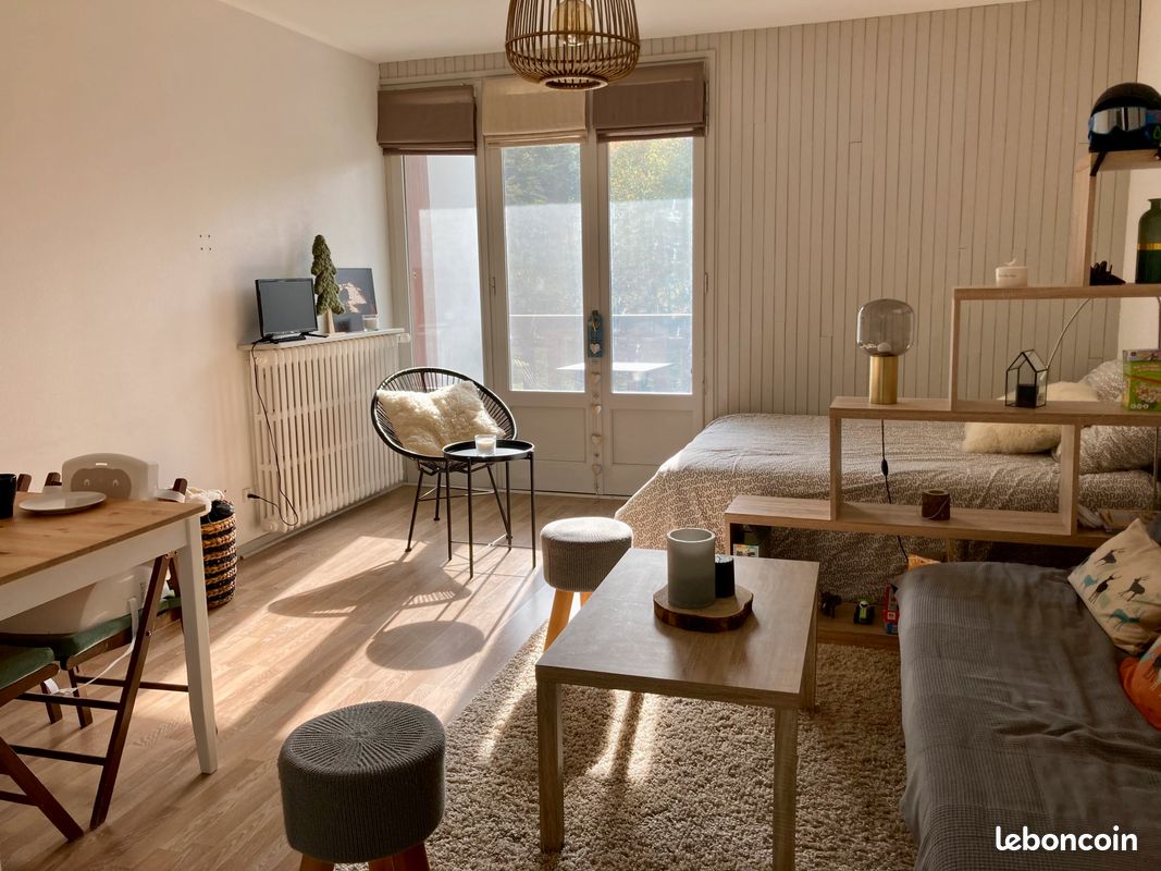 Studio in Haute-Garonne, France No. 316121