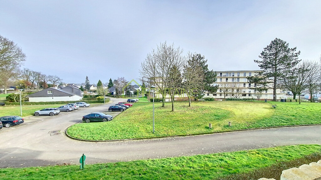 Квартира с 3 спальнями в Сессон-Севинье, Франция № 361088