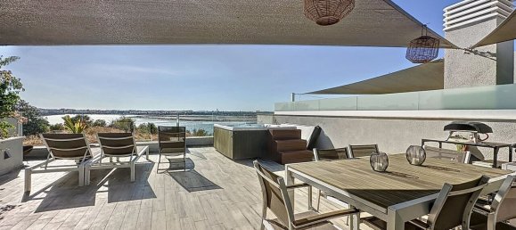 4 bedrooms House in Lagoa, Portugal No. 136951 16