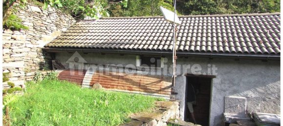 2 bedrooms House in Valle Cannobina, Italy No. 272884 4