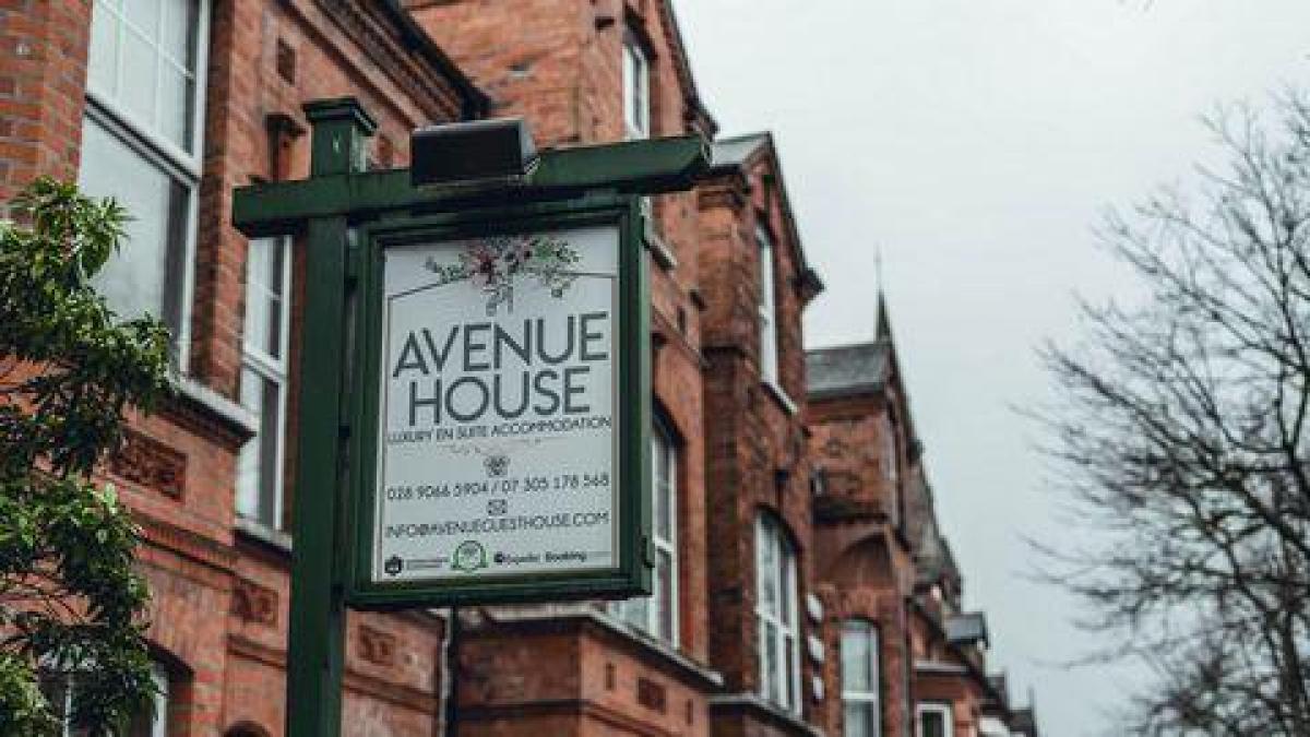 Casa de 7 dormitorios en Belfast, United Kingdom No. 573