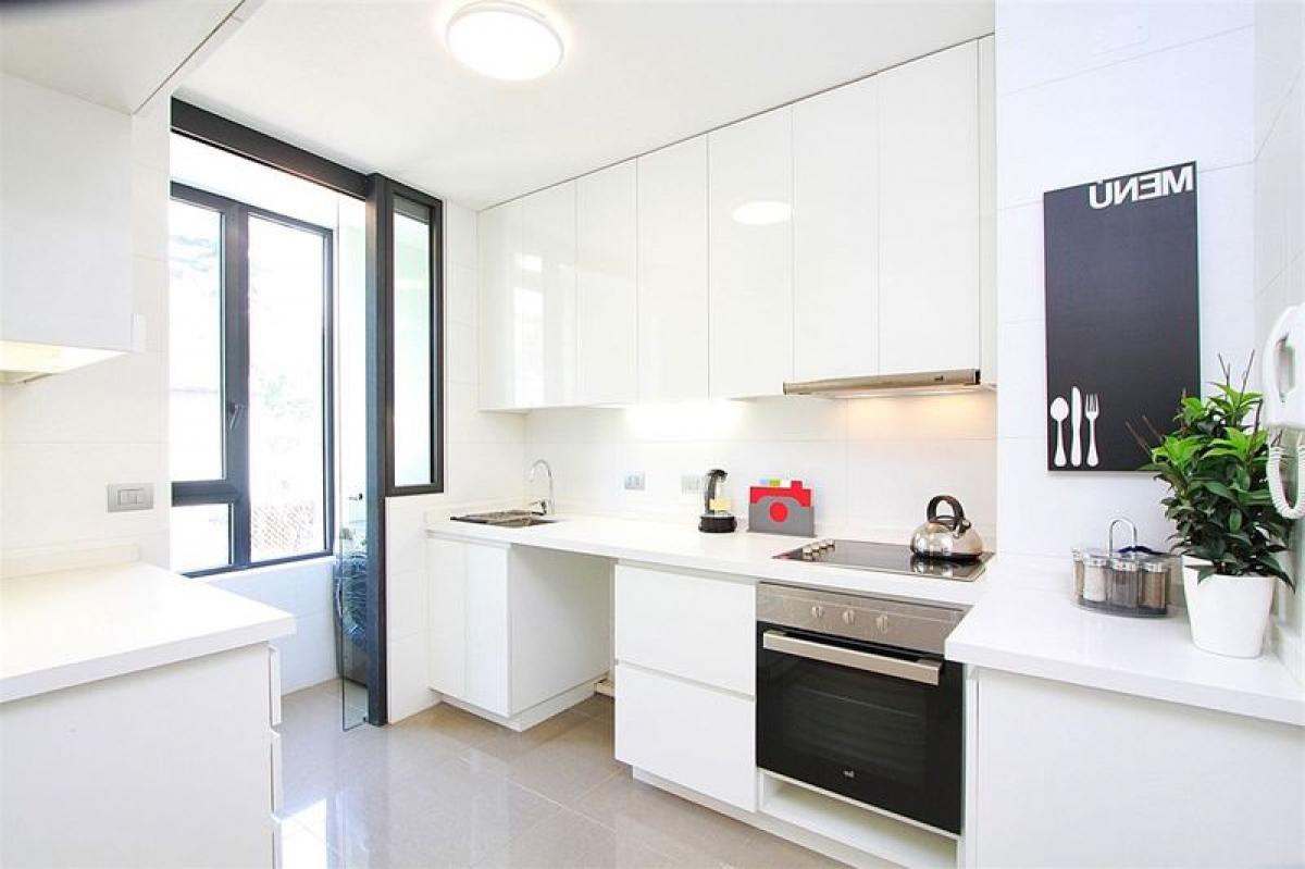 3 bedrooms Apartment in Santiago, Chile No. 1730