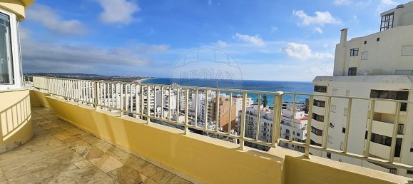 3 bedrooms Apartment in Armacao de Pera, Portugal No. 131737 4