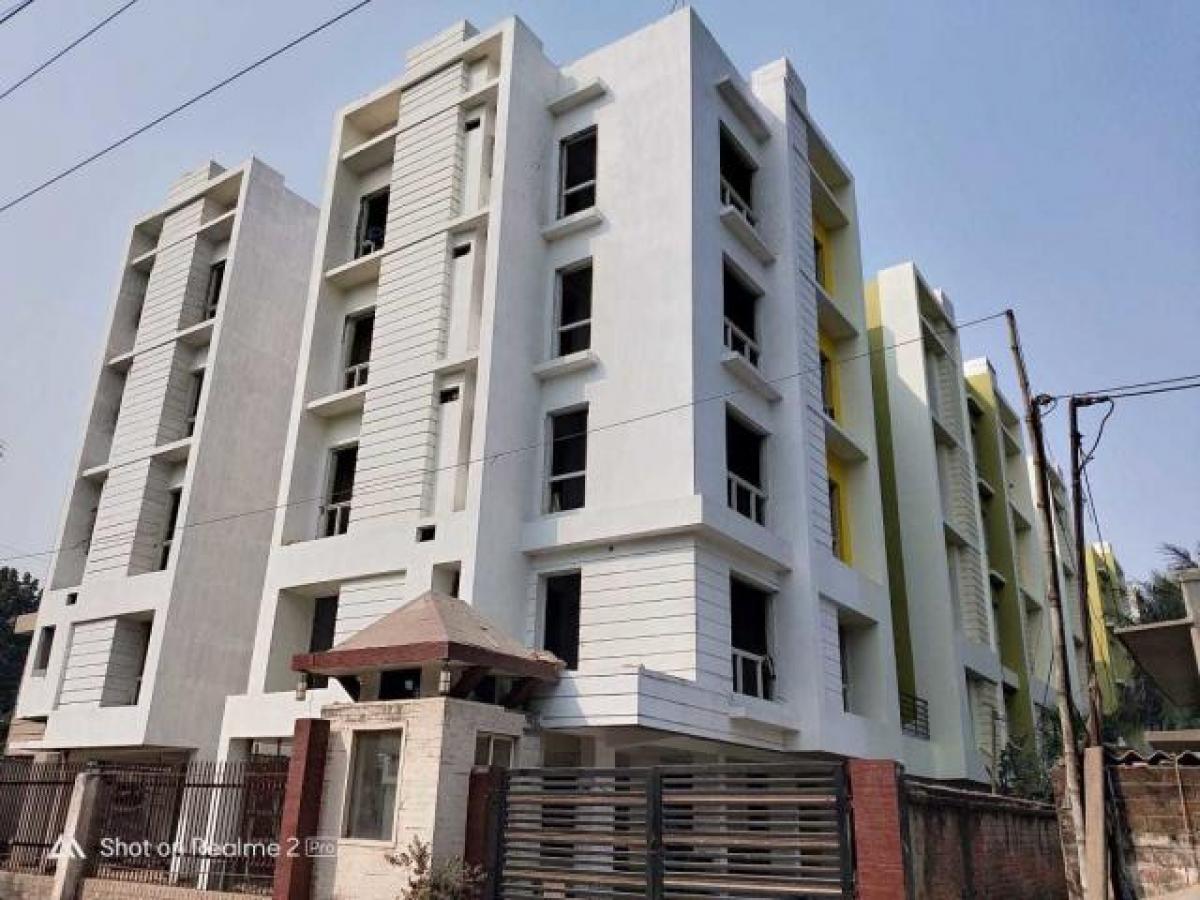 2 bedrooms House in Kolkata, India No. 16203
