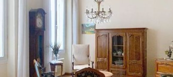 2 bedrooms Apartment in Marseille, France No. 289663 3