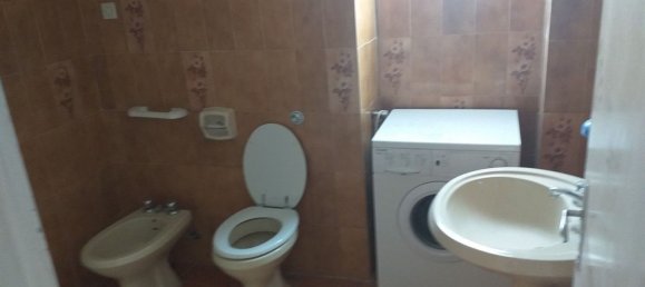 3 rooms Apartment in Anversa degli Abruzzi, Italy No. 302741 8